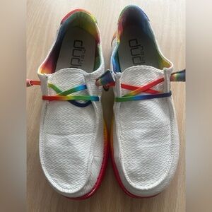 Pride Hey Dude White Shoes unisex Sz 42